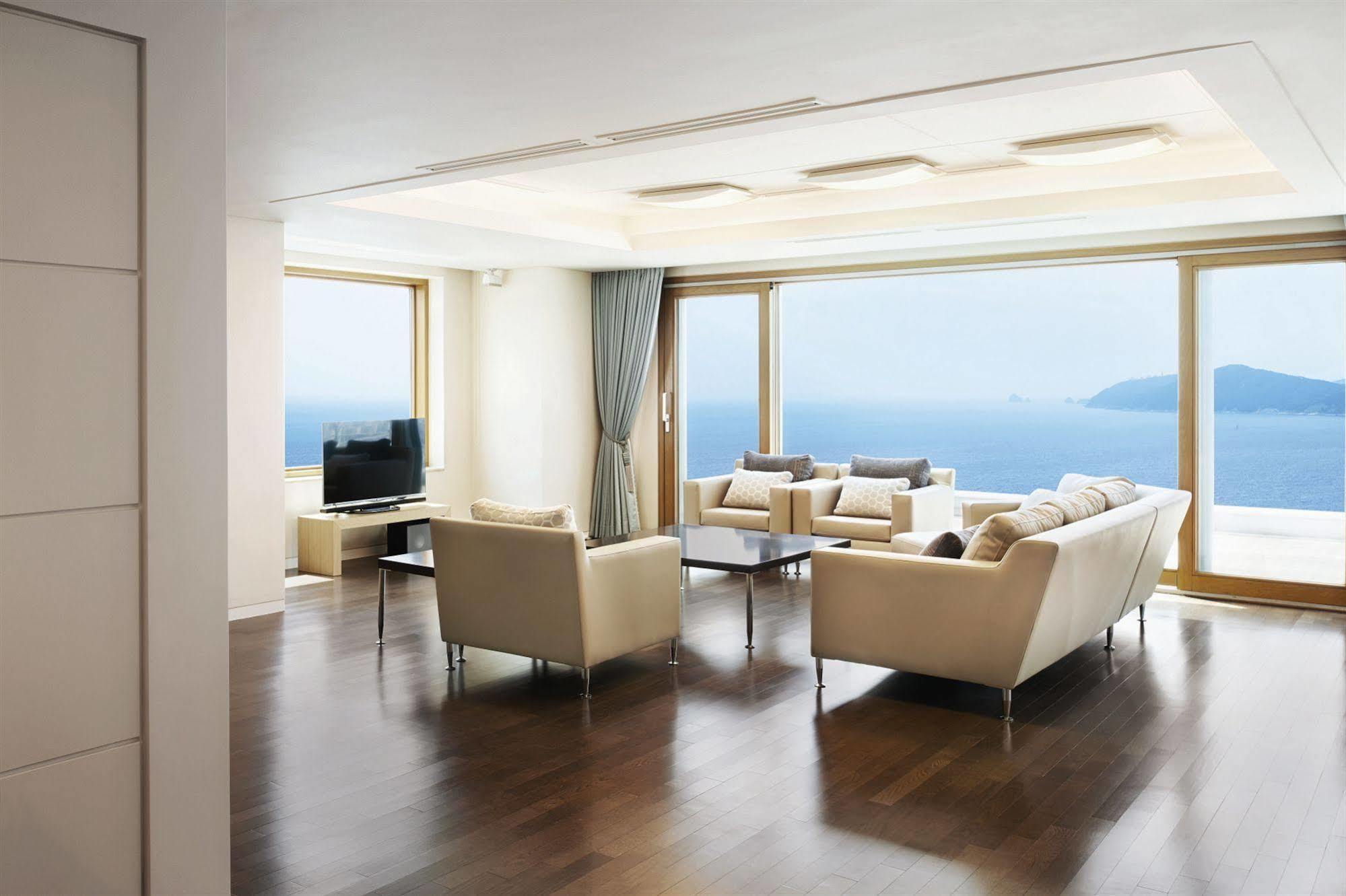 Hanwha Resort Haeundae Пусан Екстер'єр фото